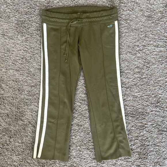 Vintage Y2K Hollister capri track pants 💚 - Picture 3 of 7